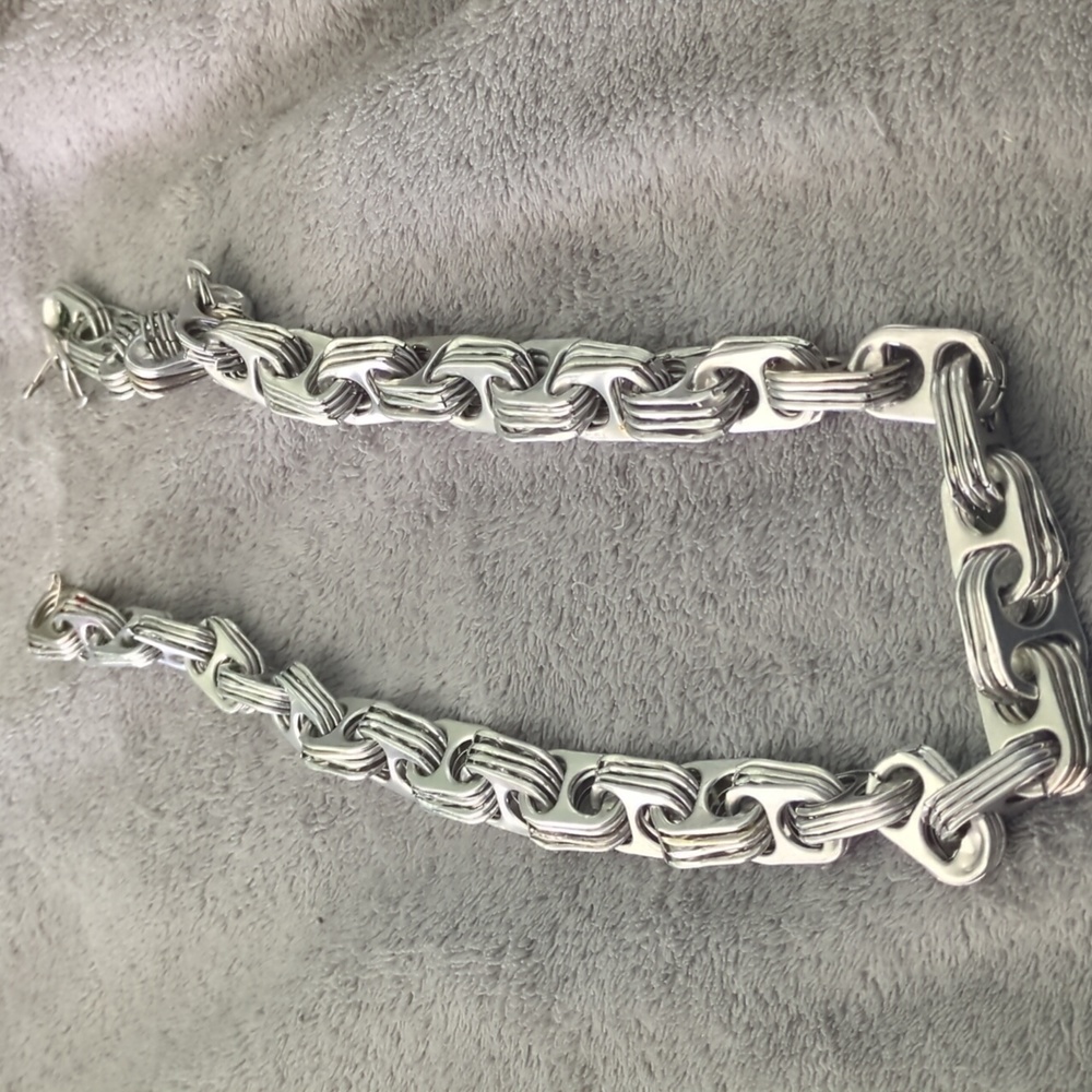Soda can tab pant chain